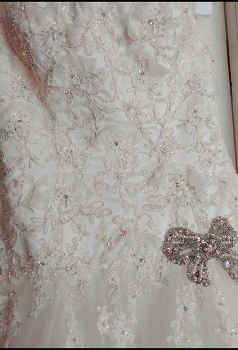 Весільна сукня TO BE BRIDE