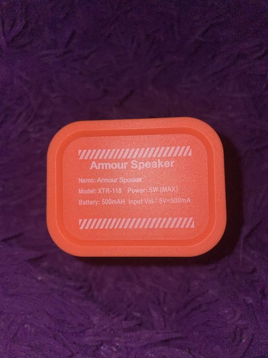 Нова портативна Bluetooth-колонка Armour Speaker