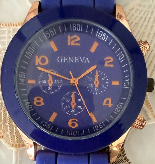 Zegarek Damski Geneva nowy z paskiem silikonowym