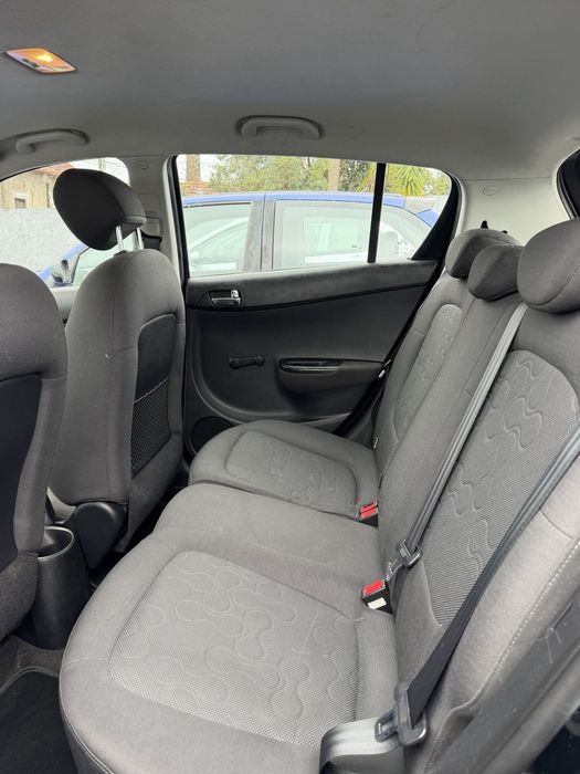 Hyundai i20 1.2i AC 2012