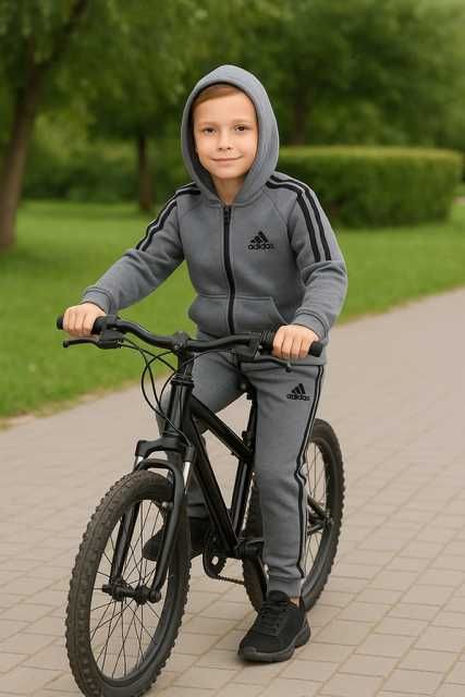 Дитячий трикотажний костюм Adidas для хлопчика ріст  122-146 см.