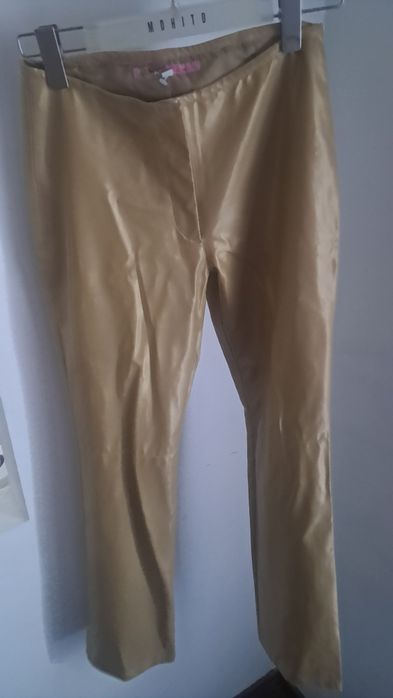 Złote spodnie 36