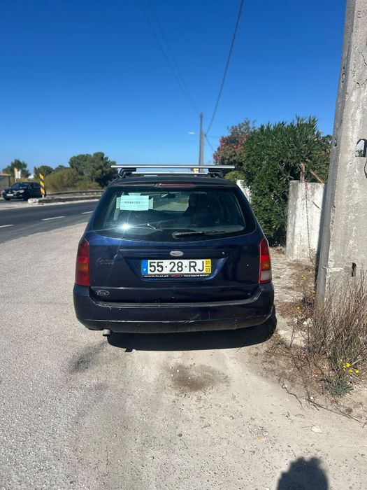 Ford Focus I Turnier 1.8 (90CV) + OFERTA Guitarra Elétrica e Amplificador — photo 2