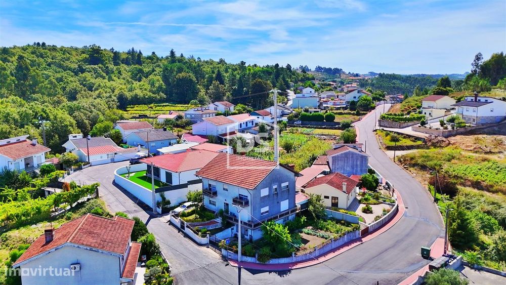 Moradia Isolada T5 Venda em Vilar do Torno e Alentém,Lousada