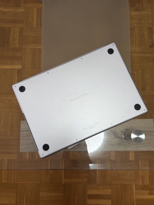 macbook pro 16 2021 m1