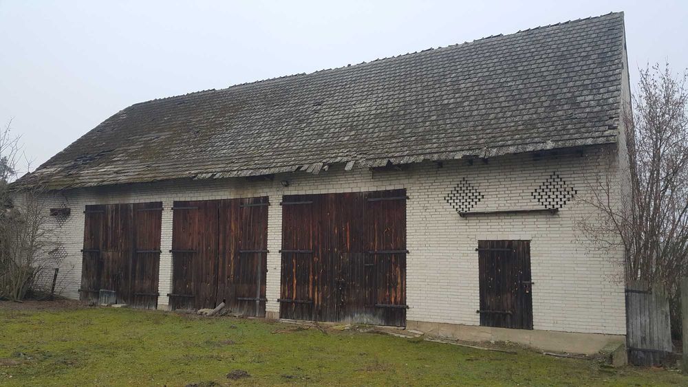 Sprzedam dom 200m2 na działce 0,5186ha