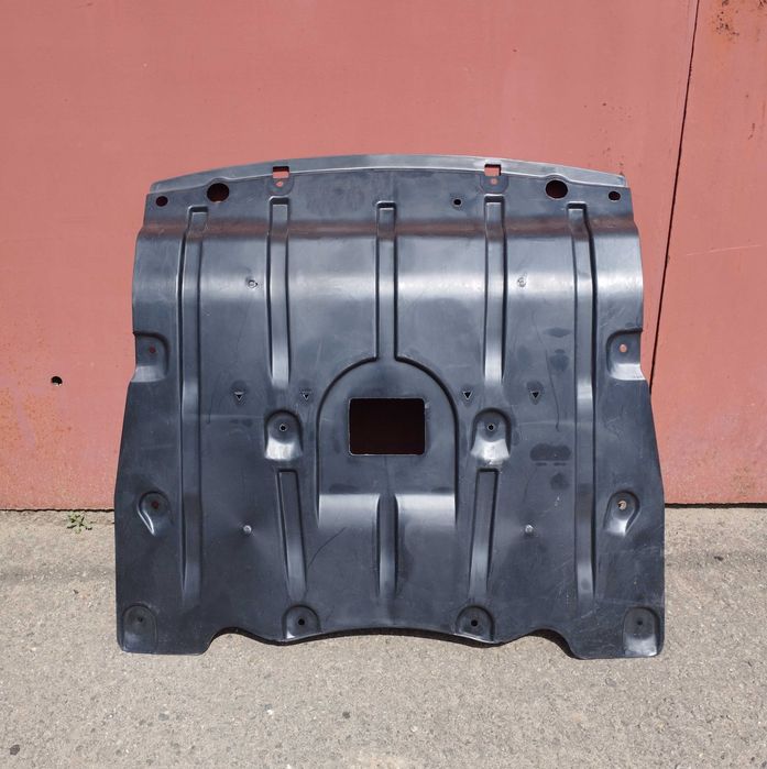 BMW X5 G05 X6 G06 X7 G07 захист двигуна 51757424879 защита 51757468803