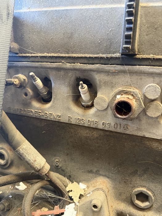 Motor mercedes 250 w123