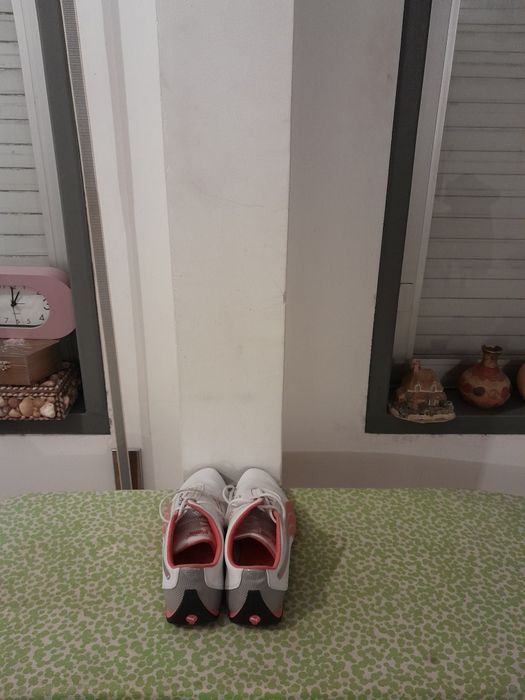 Vendo Sapatilhas de Senhora PUMA muito bonitas como novas