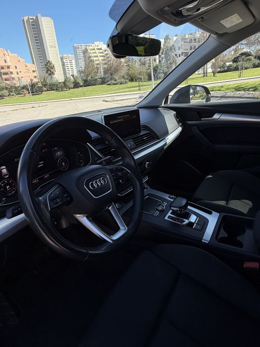 Vende se Audi Q5 2.0