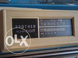 máquina de tricotar BROTHER KH-588