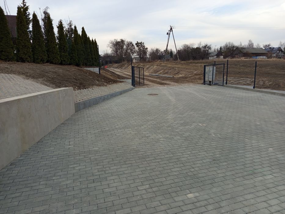 Układanie kostki brukowej