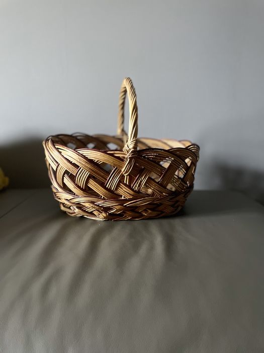 Продам пасхальний кошик