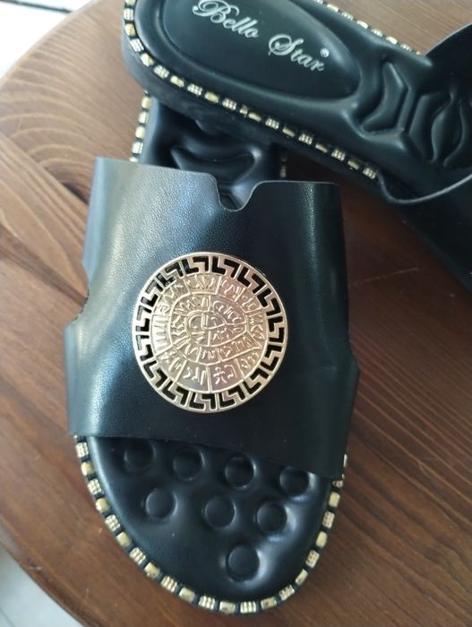 Klapki damskie czarne