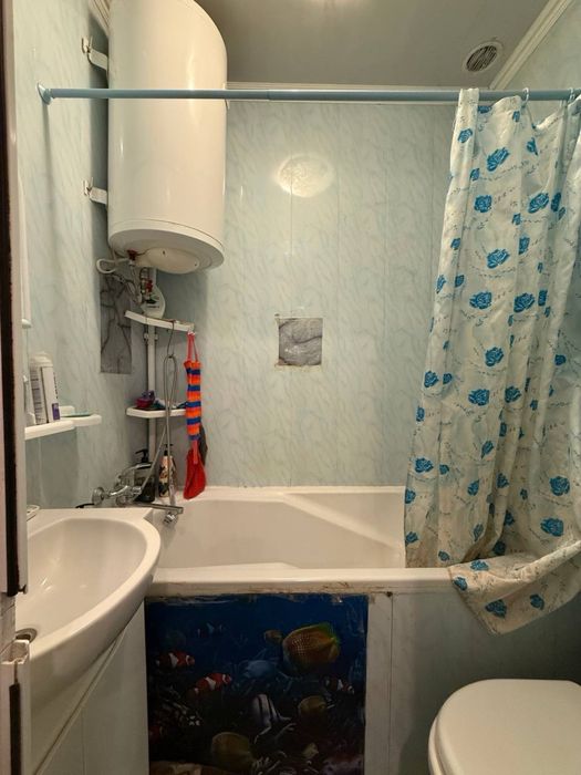 Продам 2к квартиру . Хороший житловий стан . Без комісії для покупця