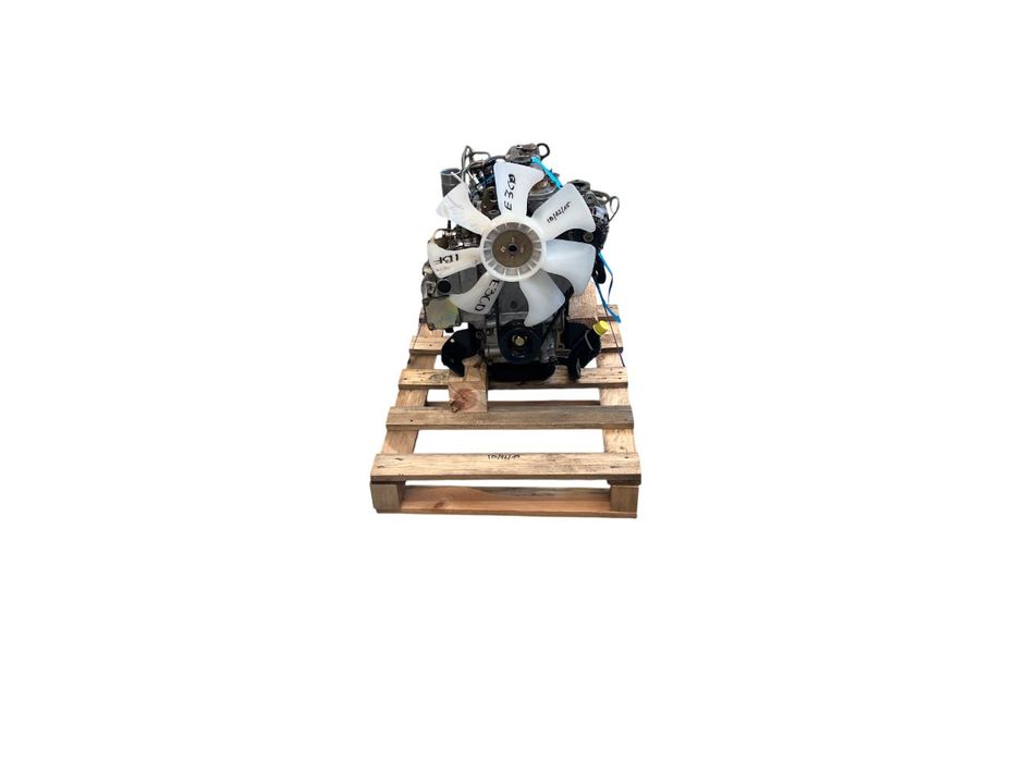 SILNIK ISEKI E3CD E3CE 9000netto