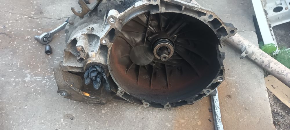 Caixa de velocidades ford mondeo 2.0 tdci
