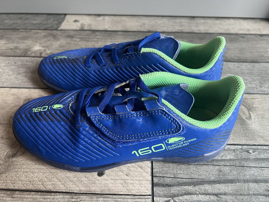 Buty piłkarskie turf rozmiar 33