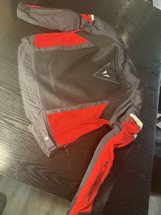 Casaco Motard Dainese Air Frame D1 – Tamanho 50 – Ventilado Verão