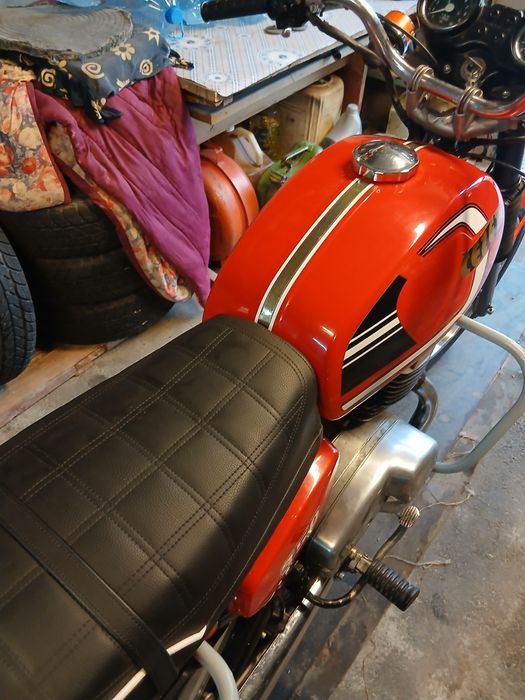 Чезет 350 1988 року