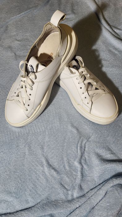 Натуральні шкіряні кеди 38 розміру