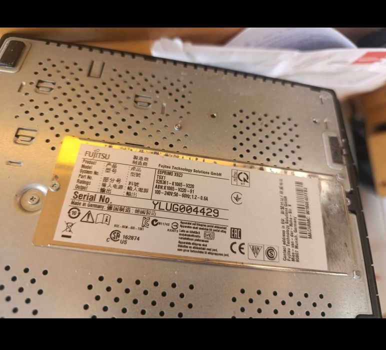 Computador Fujitsu Esprimo X923