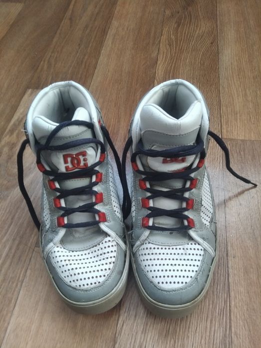 Продаем  красовки