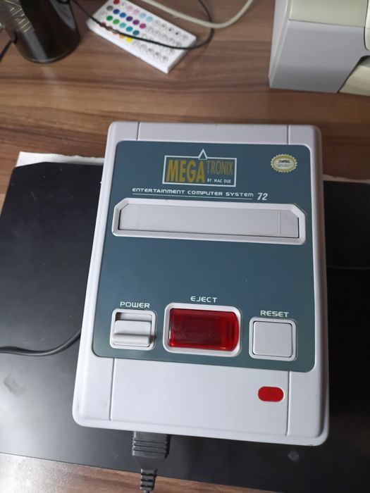 Nintendo NES 72pin Pegasus Famiclone Famicom