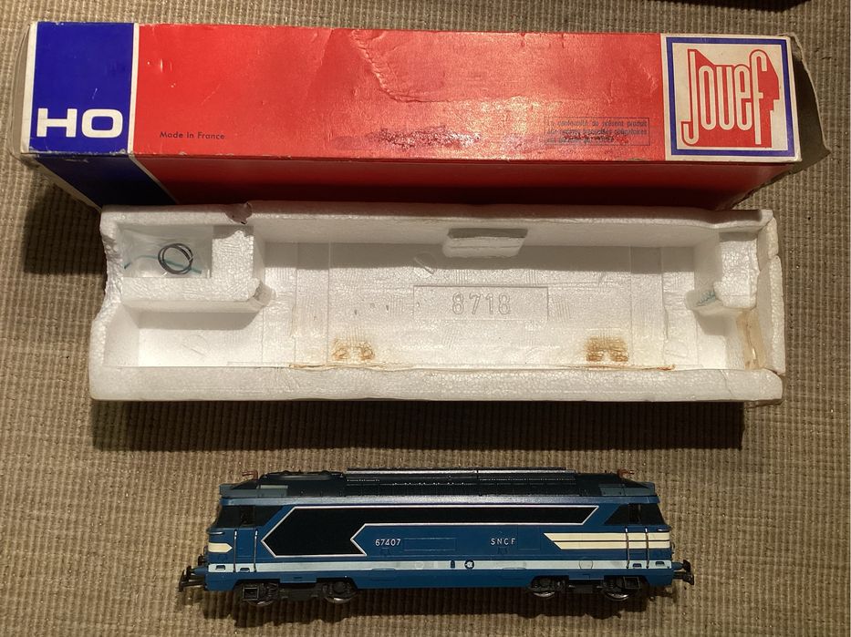 JOUEF 8539 Locomotiva H0 diesel azul BB 67407 SNCF. Excelente.