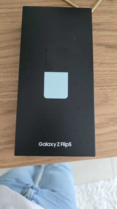 Samsung Zflip5 256gb