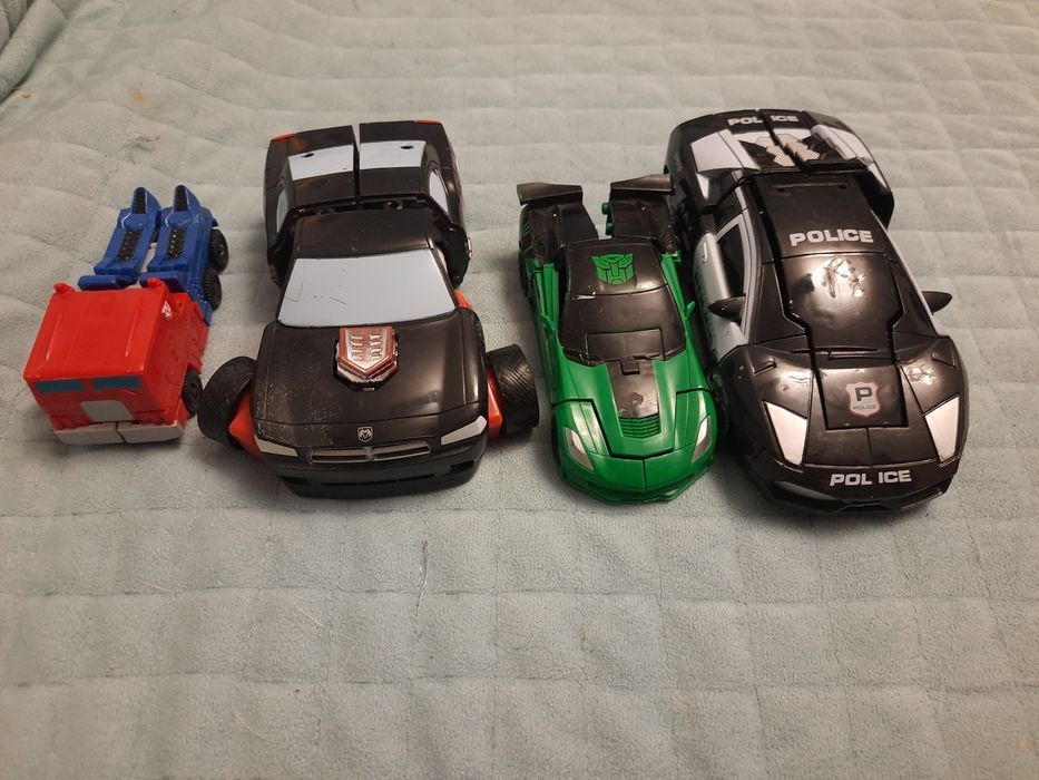 Transformersy zabawki
