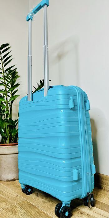 Nowa niepękająca walizka PP mała kabinowa M