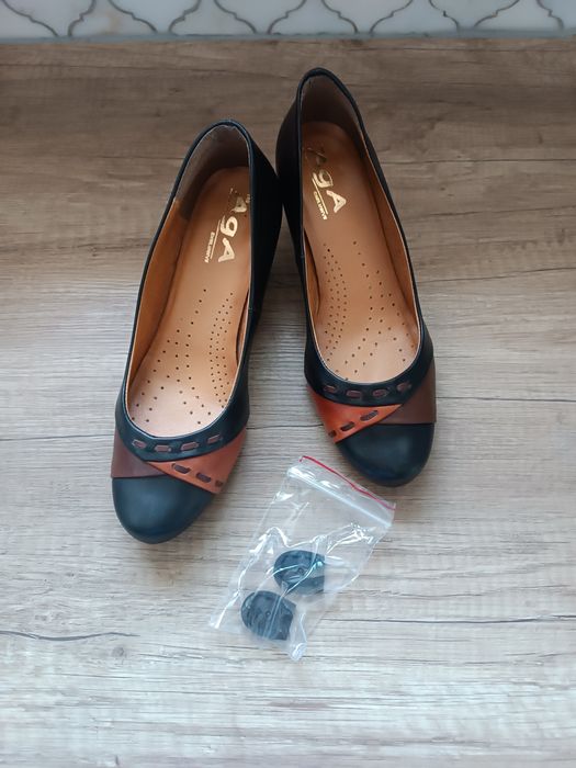 Wygodne półbuty czółenka 37 skóra AgA