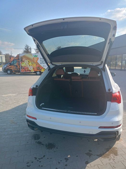 Samochód osobowy Audi Q3