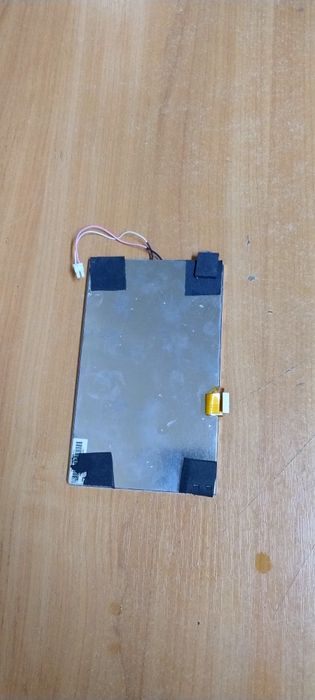 Дисплей LT070402-TME2

07081015M5097

E61-B