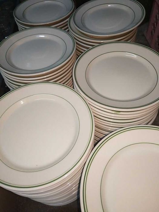 dessert plates443394459089643520
