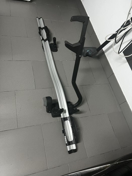Vendo  2 suportes de bicicleta Thule