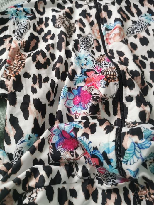 Dres damski tureckiej firmy Womanary