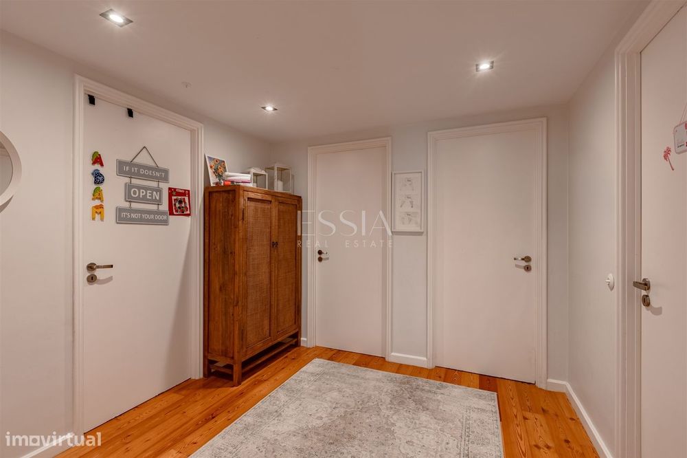 Apartamento T4 na Foz Velha a 150 metros do mar