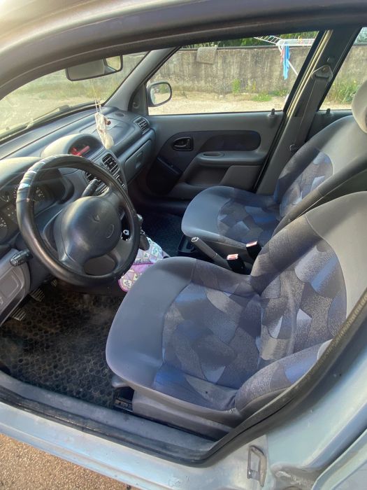 Carro 2003 gasolina