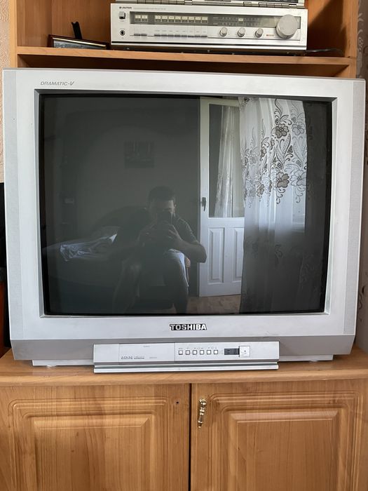 Телевізор Toshiba Dramatic-V