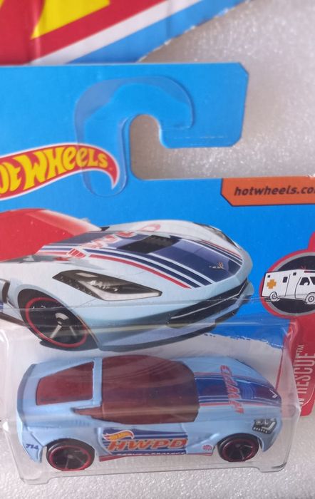 14 Corvette stingray hot wheels