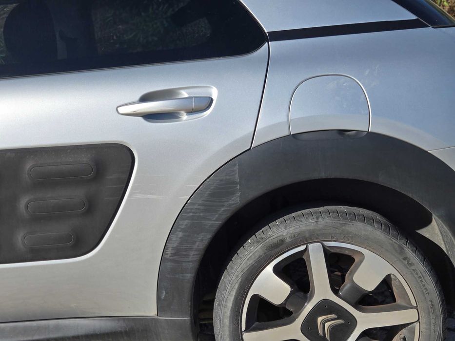 Citroën C4 Cactus 1.2 PureTech 110 Automático — photo 5