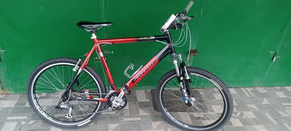 Велосипеди з Германиї 20,24,26,28,29"