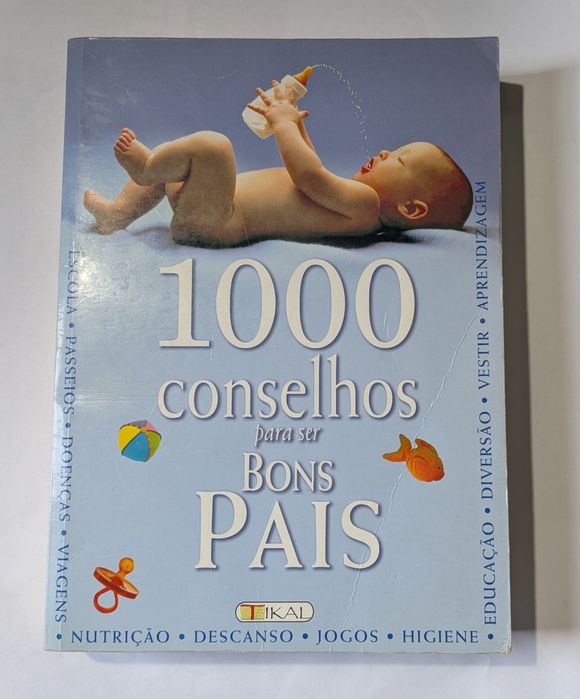 Livros em inglês e português .
