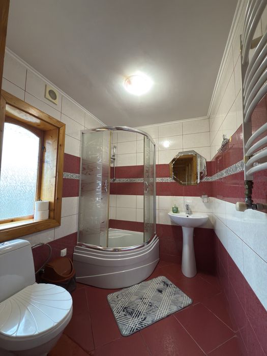 Котедж з чаном у затишному куточка микуличина