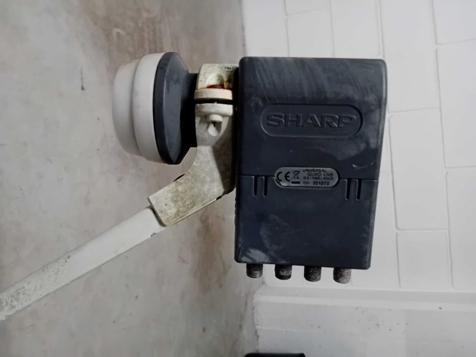 LNB Quad Universal + Parabólica 60 cm + suporte