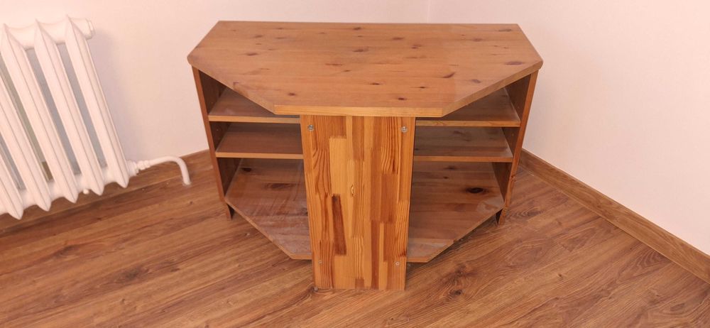 Szafka narożna TV IKEA.