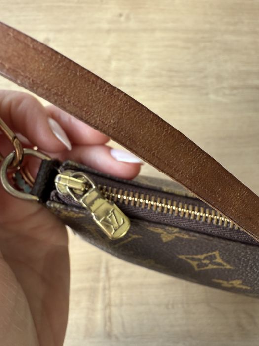 Louis Vuitton Pochette Accessoires 1999