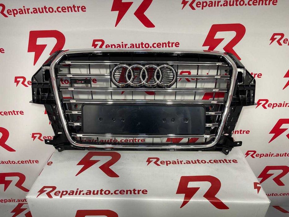 Радіаторна решітка Audi Q3 2012-1015 Наявність!